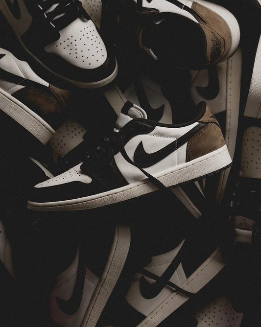 Air Jordan 1 Low: Maatadvies, Populaire Colorways & Styling tips - HYP3