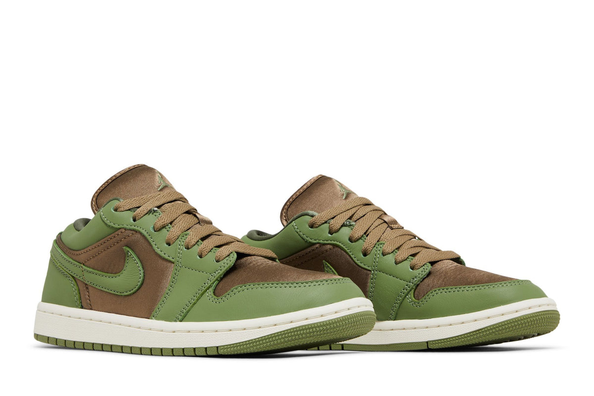 Jordan 1 Low SE Brown Kelp Sky J Light Olive (Women's) sneaker afbeelding 8 - stylecode FB9893-300