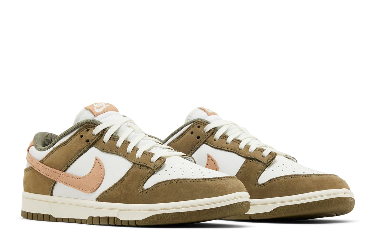 Nike Dunk Low Premium Medium Olive Hemp sneaker afbeelding 8 - stylecode FQ8250-200