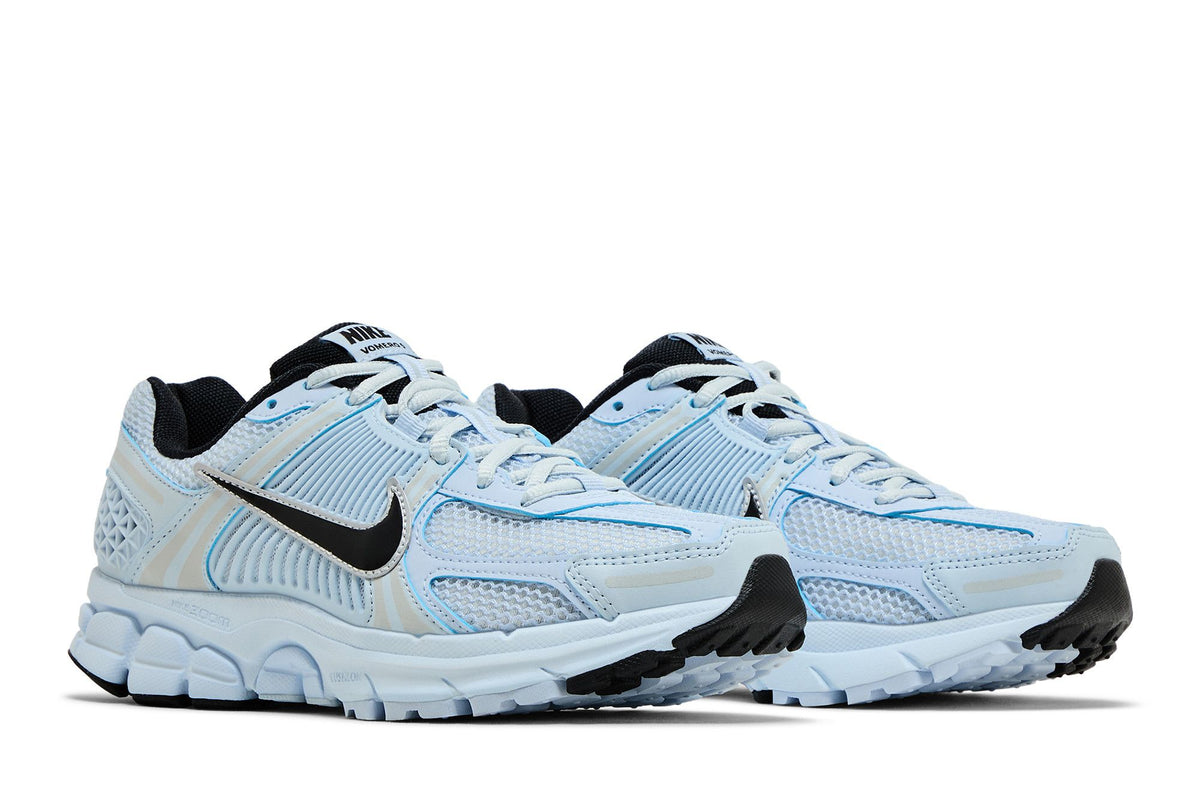 Nike Zoom Vomero 5 Blue Tint Platinum Tint Metallic Platinum Black (Women's) sneaker afbeelding 8 - stylecode FJ2028-401