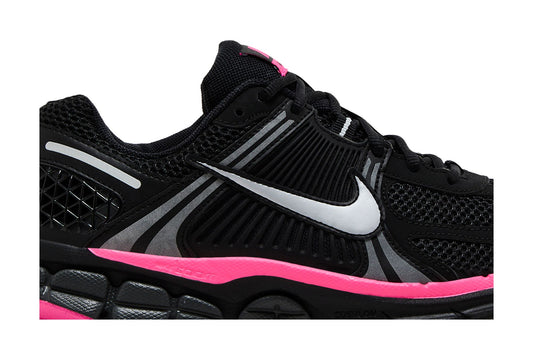Nike Zoom Vomero 5 Black Pink Blast sneaker afbeelding 2 - stylecode FB9149-004