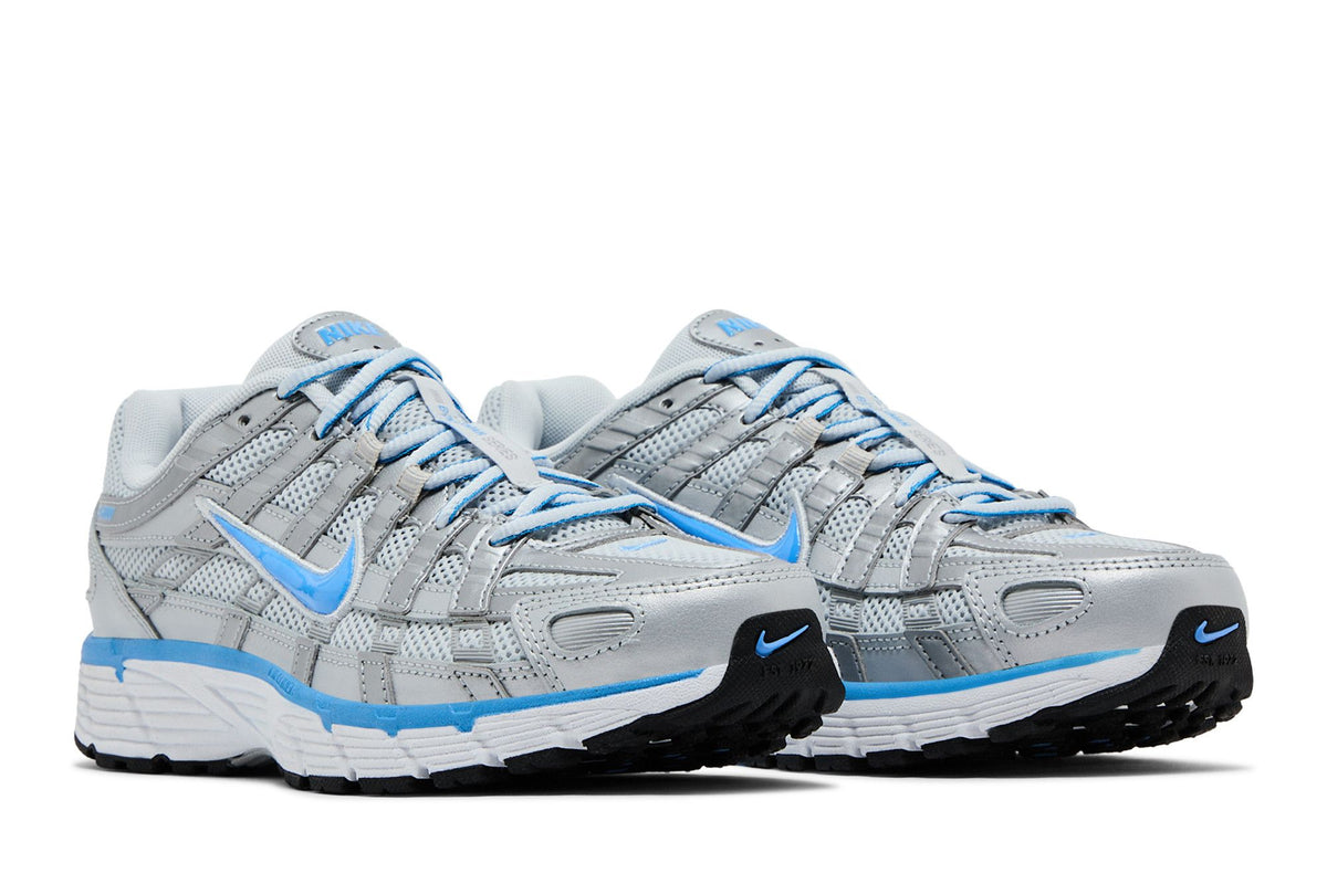 Nike P-6000 Metallic Platinum Pure Platinum Metallic Silver University Blue sneaker afbeelding 8 - stylecode CD6404-025