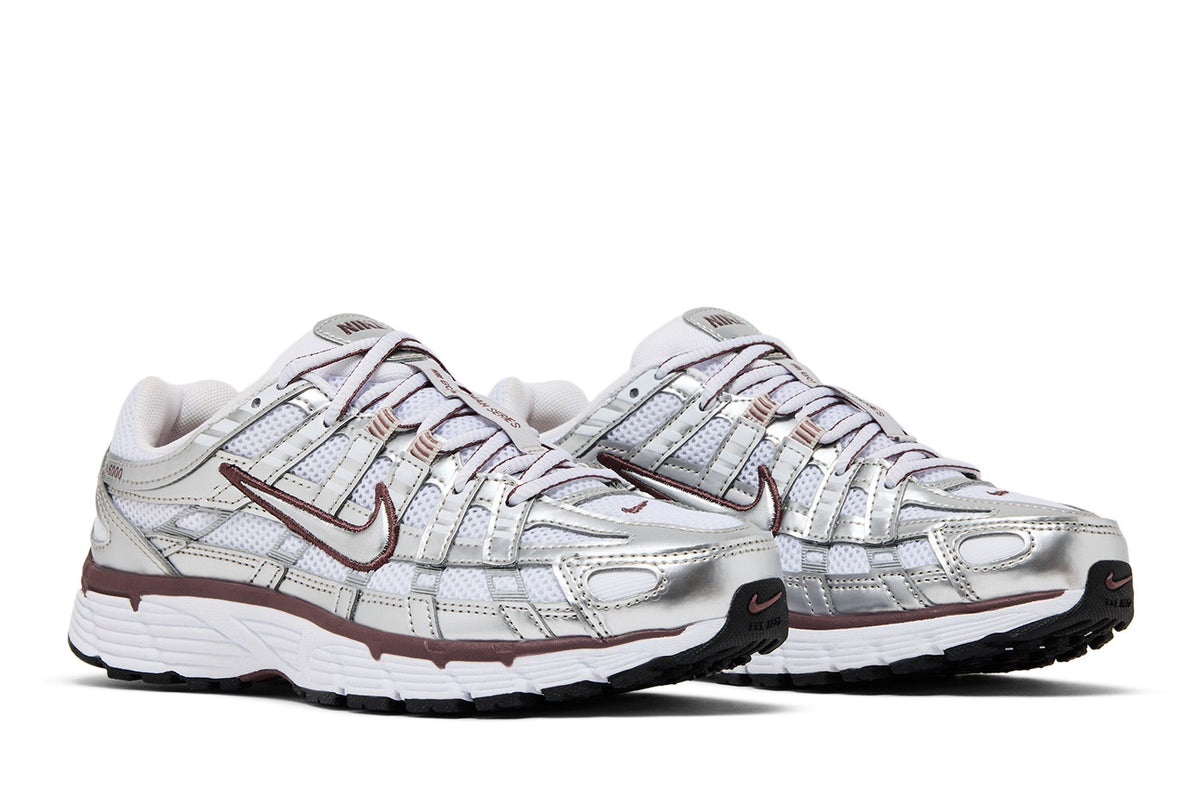 Nike P-6000 White Metallic Silver Tattoo (Women's) sneaker afbeelding 8 - stylecode BV1021-110