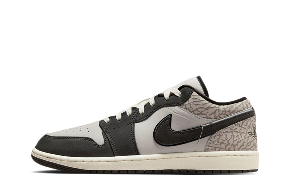 Jordan 1 Low SE Sail Deep Pewter Elephent Print sneaker afbeelding 2 - stylecode IU2268-100
