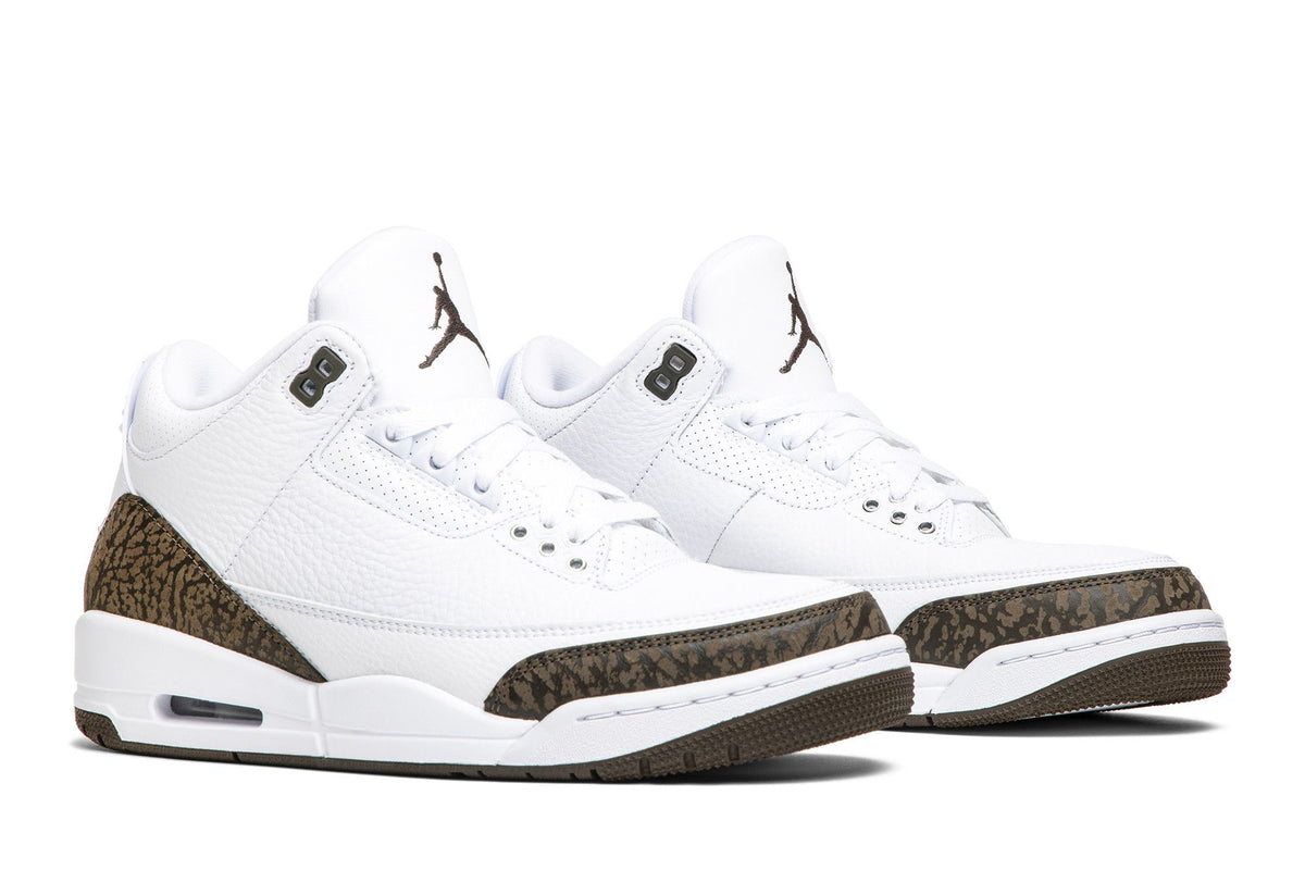 Jordan 3 Retro Mocha (2018) sneaker afbeelding 8 - stylecode 136064-122