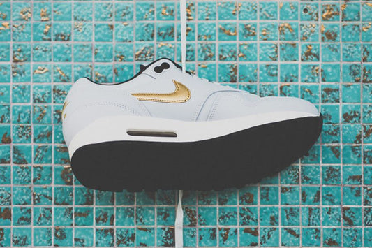 Nike Air Max 1 Gold Trophy sneaker afbeelding 2 - stylecode 665873-001