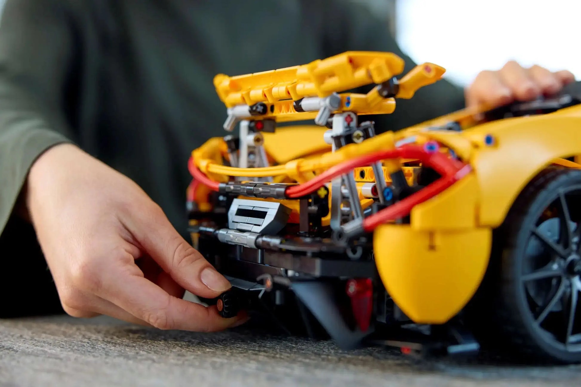 LEGO Technic - McLaren P1™ hypercar - 42172 - HYP3