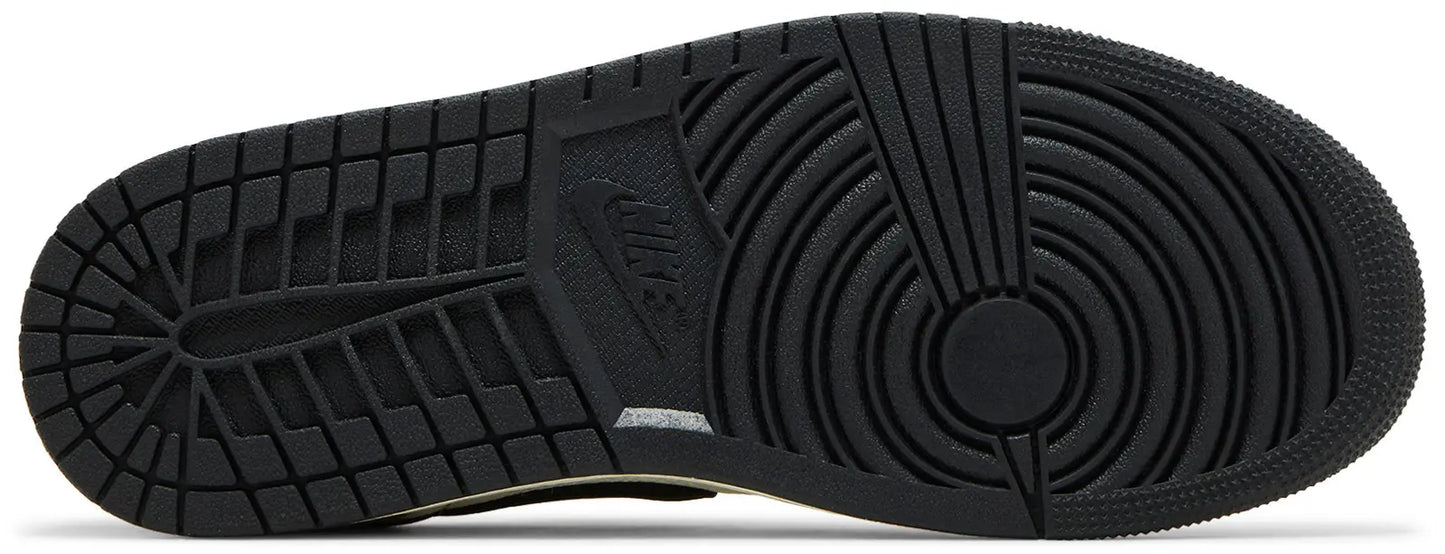Onderkant van de Air Jordan 1 Retro Low OG 'Rookie of the Year' – Rubberen cupsole met geavanceerde grip en demping, ontworpen voor uitstekende stabiliteit en duurzaamheid op verschillende oppervlakken.