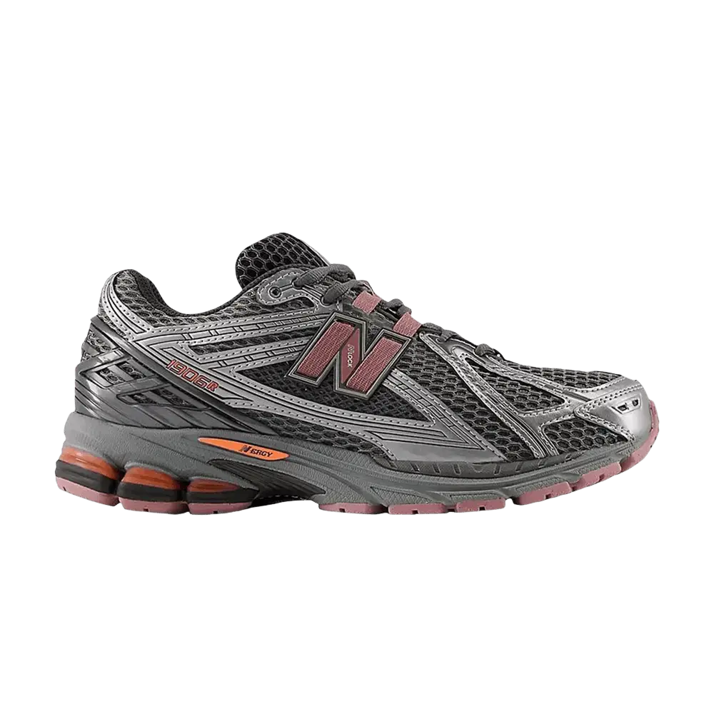 New Balance 1906R Dark Silver Metallic Rosewood sneaker 1 - stylecode U190629R