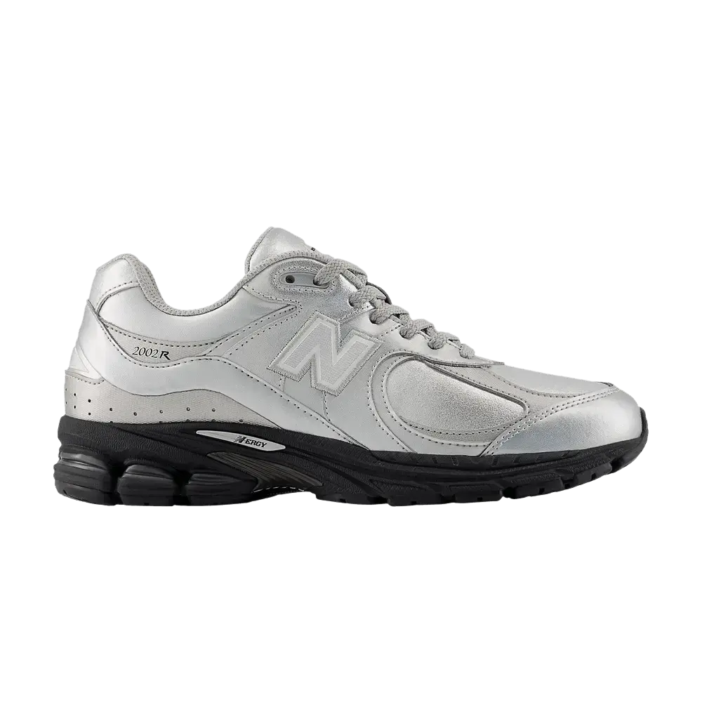 New Balance 2002R Leather Pack Silver Metallic sneaker 1 - stylecode U2002RF