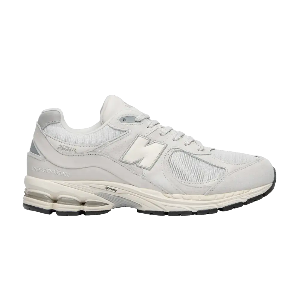 New Balance 2002R Linen Fog Rain Cloud sneaker 1 - stylecode M2002RO1