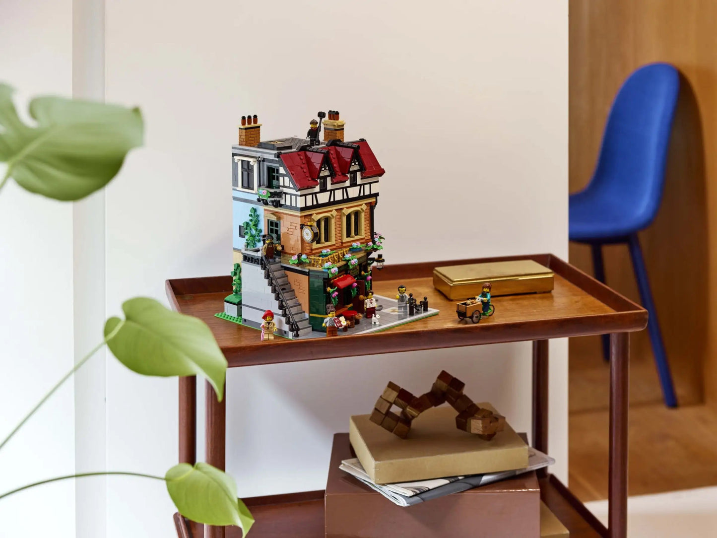 LEGO Icons 10350 Hoekpand in tudorstijl - HYP3 - 5702017813219 - LEGO
