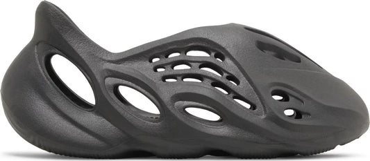 Yeezy Foam Runner 'Onyx' - HYP3