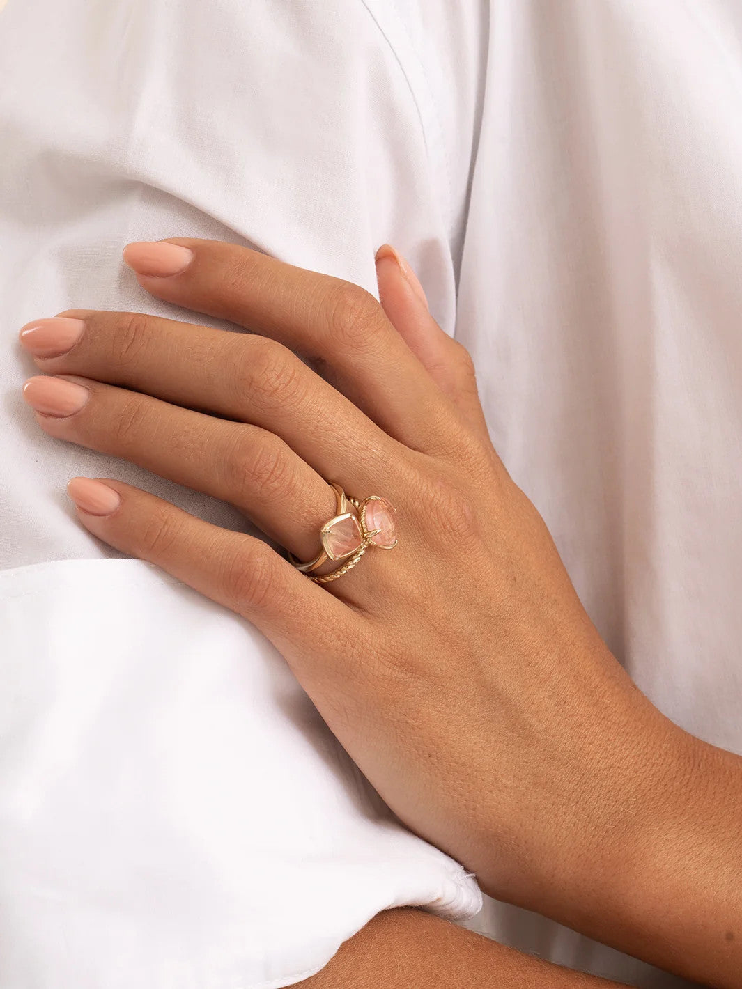 Zijn gouden sieraden met edelstenen het geld waard?