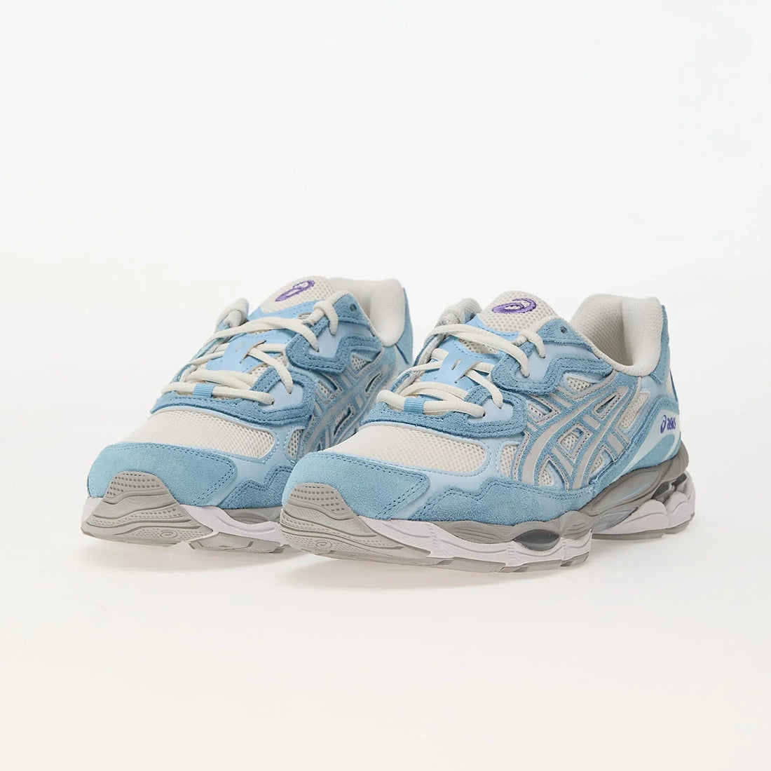 ASICS GEL-NYC Arctic Sky sneaker in cream en lichtblauwe colorway