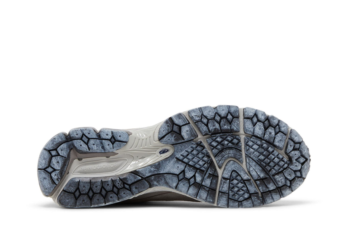 New Balance 2002R Gore-Tex Marblehead Moon Shadow sneaker afbeelding 4 - stylecode M2002RXB