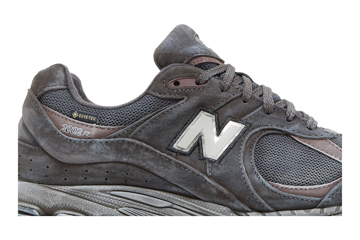 New Balance 2002R Gore-Tex Magnet Mood Indigo sneaker afbeelding 2 - stylecode M2002RXA