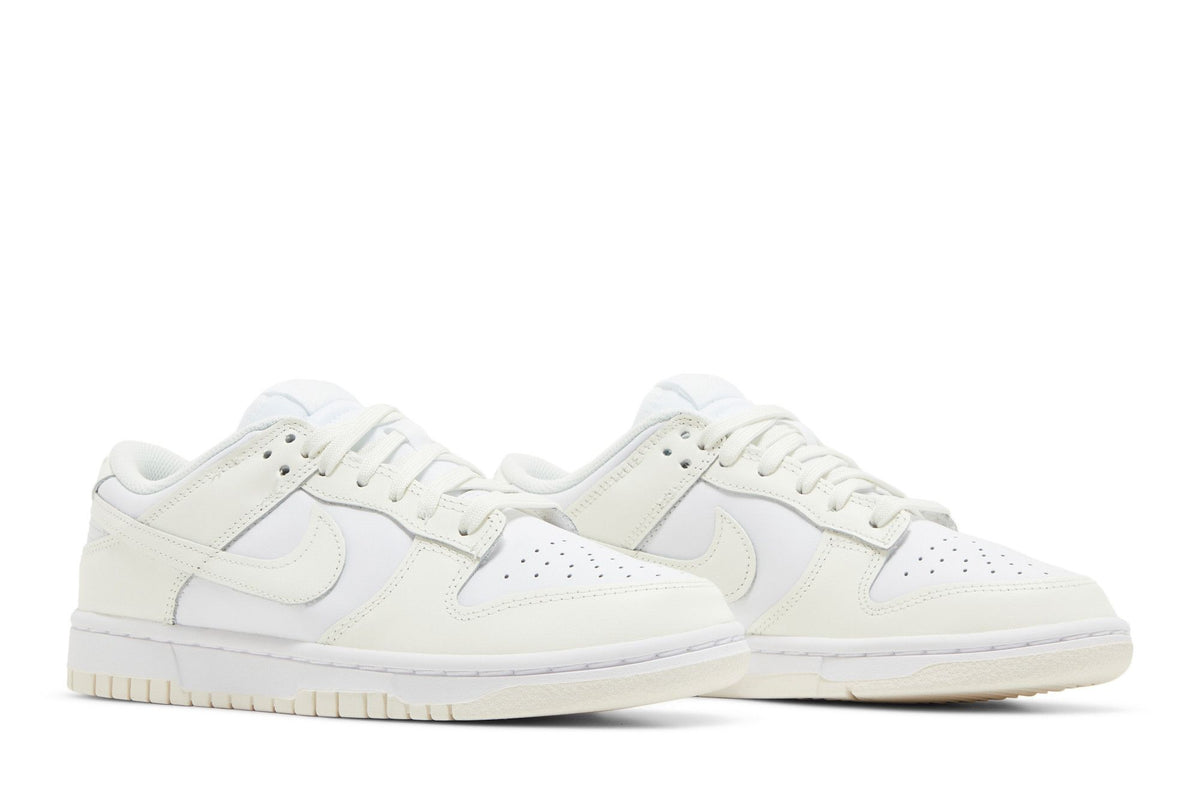Nike Dunk Low Retro Coconut Milk (Women's) sneaker afbeelding 8 - stylecode DD1503-121
