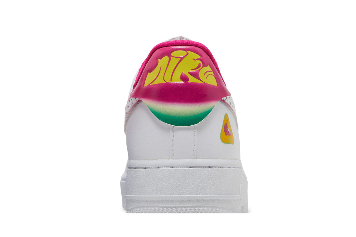 Nike Air Force 1 Low '07 LX Dragon Fruit (Women's) sneaker afbeelding 7 - stylecode DV3809-100