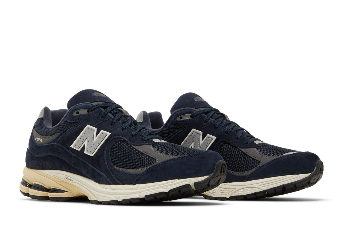 New Balance 2002R Eclipse Navy sneaker afbeelding 8 - stylecode M2002RCA