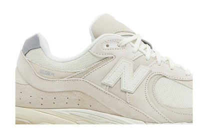 New Balance 2002R Off White sneaker afbeelding 2 - stylecode M2002RCC