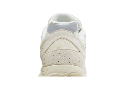 New Balance 2002R Off White sneaker afbeelding 7 - stylecode M2002RCC