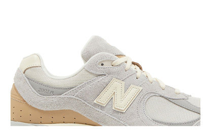 New Balance 2002R Rain Cloud sneaker afbeelding 2 - stylecode M2002RSA