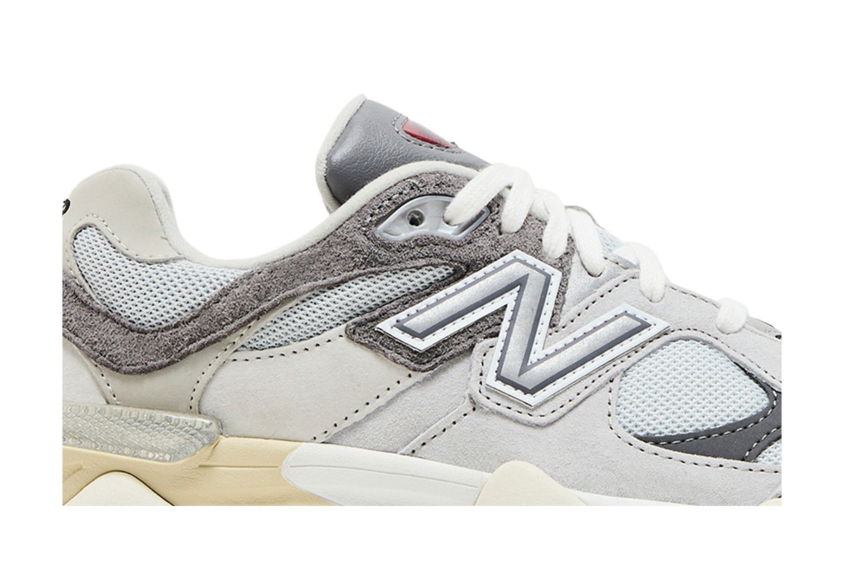 New Balance 9060 Rain Cloud Grey sneaker afbeelding 2 - stylecode U9060GRY