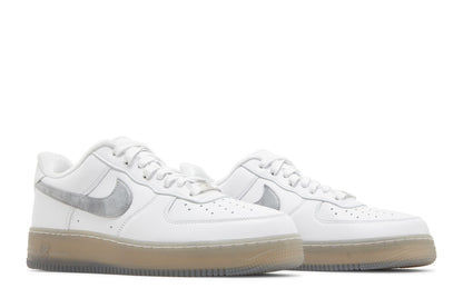 Nike Air Force 1 Low '07 PRM White Metallic Silver sneaker afbeelding 8 - stylecode DX3945-100