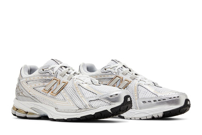 New Balance 1906R White Rain Cloud Silver Metallic sneaker afbeelding 8 - stylecode M1906RI