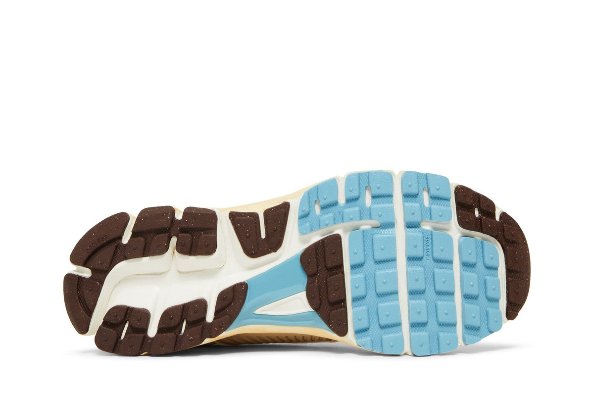 Nike Zoom Vomero 5 Oatmeal (Women's) sneaker afbeelding 4 - stylecode FB8825-111