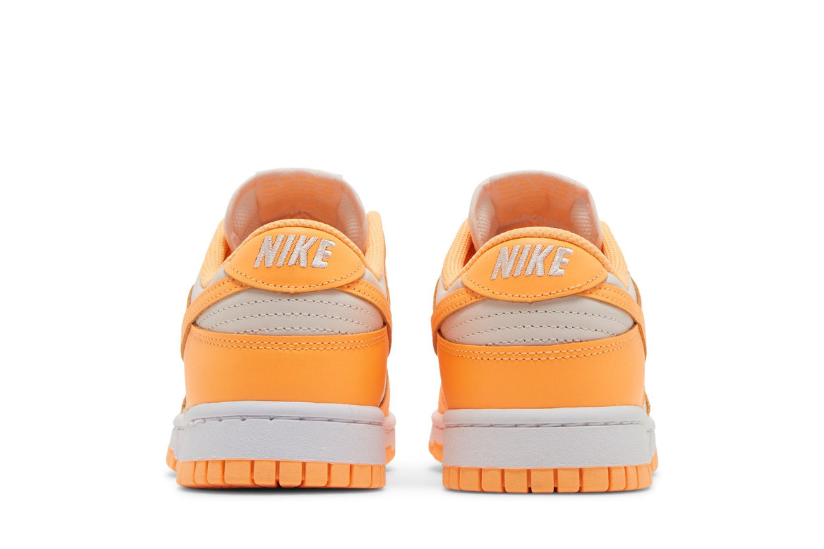 Nike Dunk Low Peach Cream (Women's) sneaker afbeelding 6 - stylecode DD1503-801