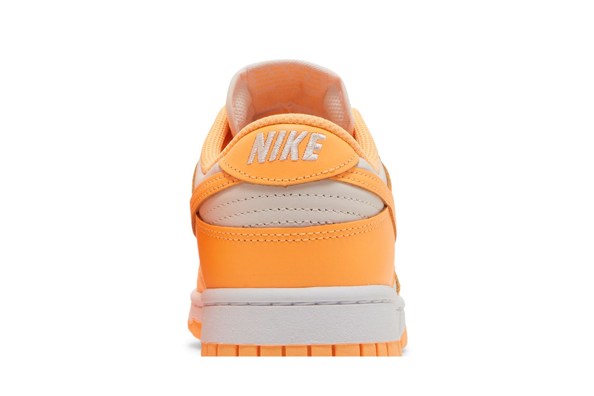 Nike Dunk Low Peach Cream (Women's) sneaker afbeelding 7 - stylecode DD1503-801