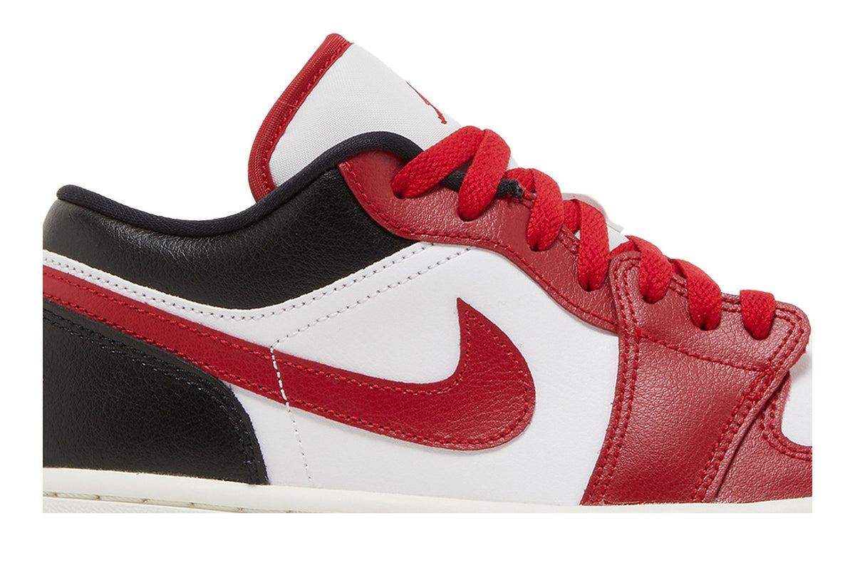 Jordan 1 Low Reverse Black Toe (Women's) sneaker afbeelding 2 - stylecode DC0774-160