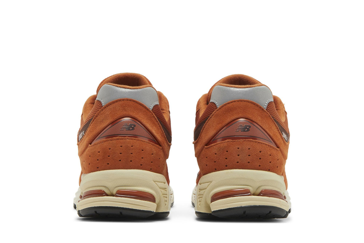 New Balance 2002R Rust Oxide sneaker afbeelding 6 - stylecode M2002RCB