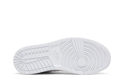 Jordan 1 Low Triple White (2022) (Women's) sneaker afbeelding 4 - stylecode DV0990-111