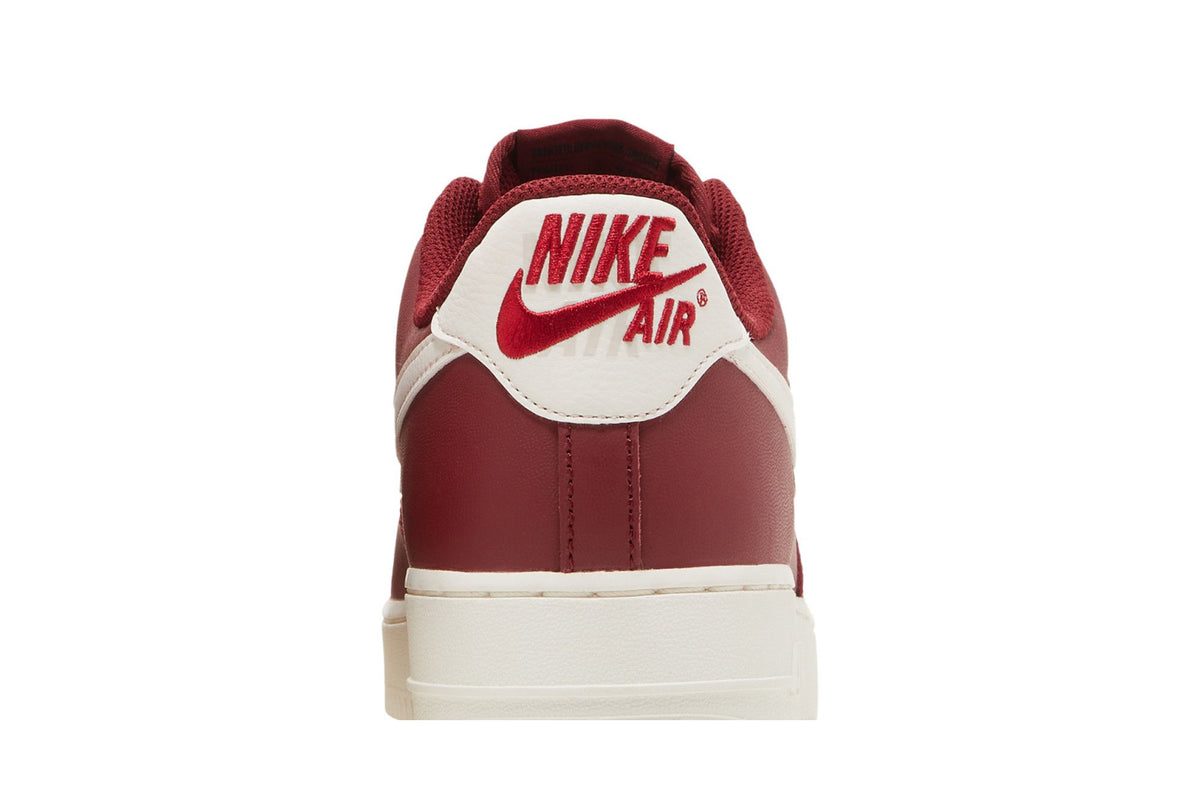 Nike Air Force 1 Low '07 PRM Greatest Hits Pack Team Red sneaker afbeelding 7 - stylecode DQ7664-600