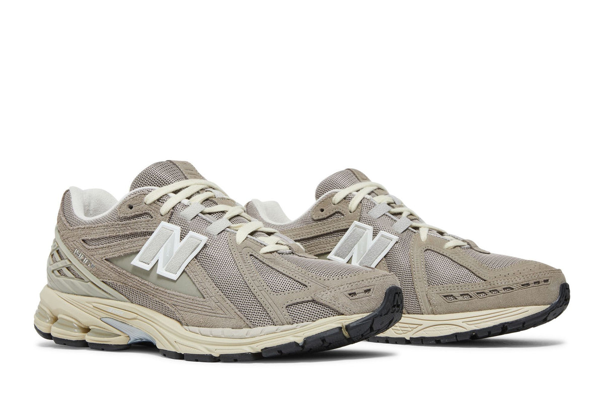 New Balance 1906R Beige Cream sneaker afbeelding 8 - stylecode M1906RL