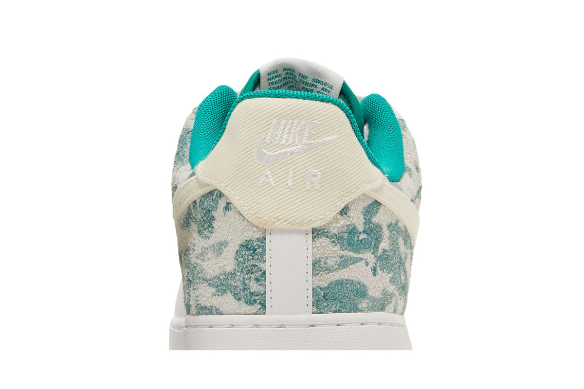 Nike Air Force 1 Low '07 LV8 Neptune Green Camo sneaker afbeelding 7 - stylecode DX3365-100
