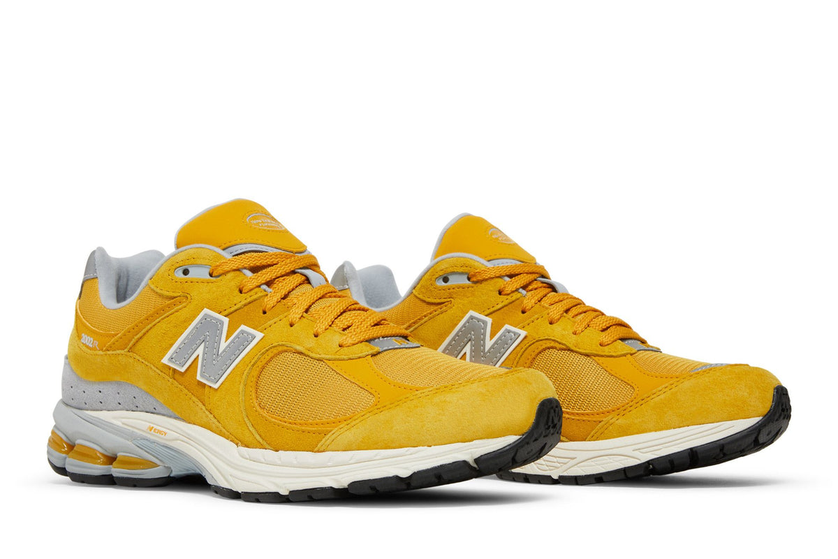 New Balance 2002R Egg Yolk sneaker afbeelding 8 - stylecode M2002RHT