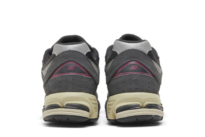 New Balance 2002R Black Grey sneaker afbeelding 6 - stylecode M2002RGV