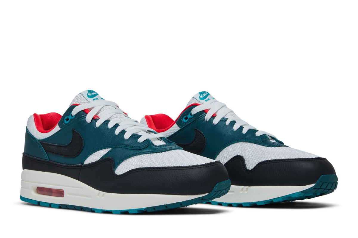 Nike Air Max 1 LeBron James Liverpool F.C. sneaker afbeelding 8 - stylecode FB8914-100