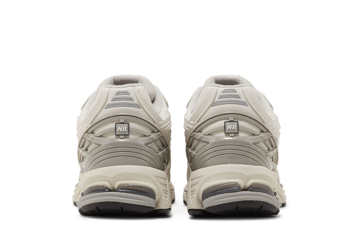 New Balance 1906R Moonbeam Rain Cloud sneaker afbeelding 6 - stylecode M1906RD