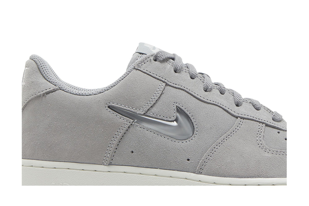 Nike Air Force 1 '07 Low Color of the Month Jewel Light Smoke Grey sneaker afbeelding 2 - stylecode DV0785-003