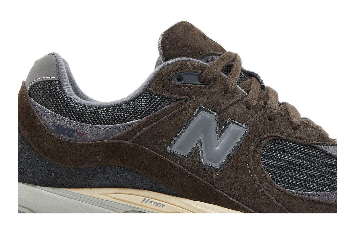 New Balance 2002R Lunar New Year Rich Earth sneaker afbeelding 2 - stylecode M2002RLY