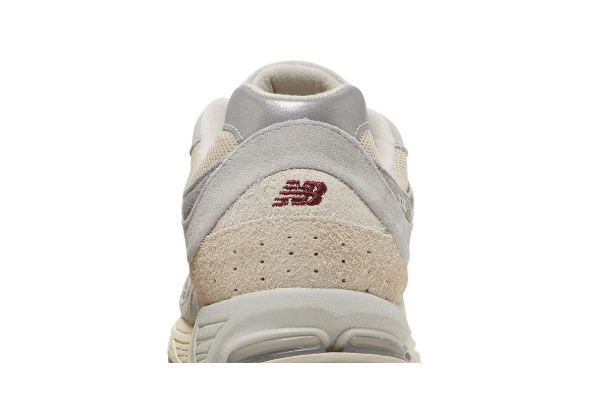 New Balance 2002R Lunar New Year Concrete sneaker afbeelding 7 - stylecode M2002RLN