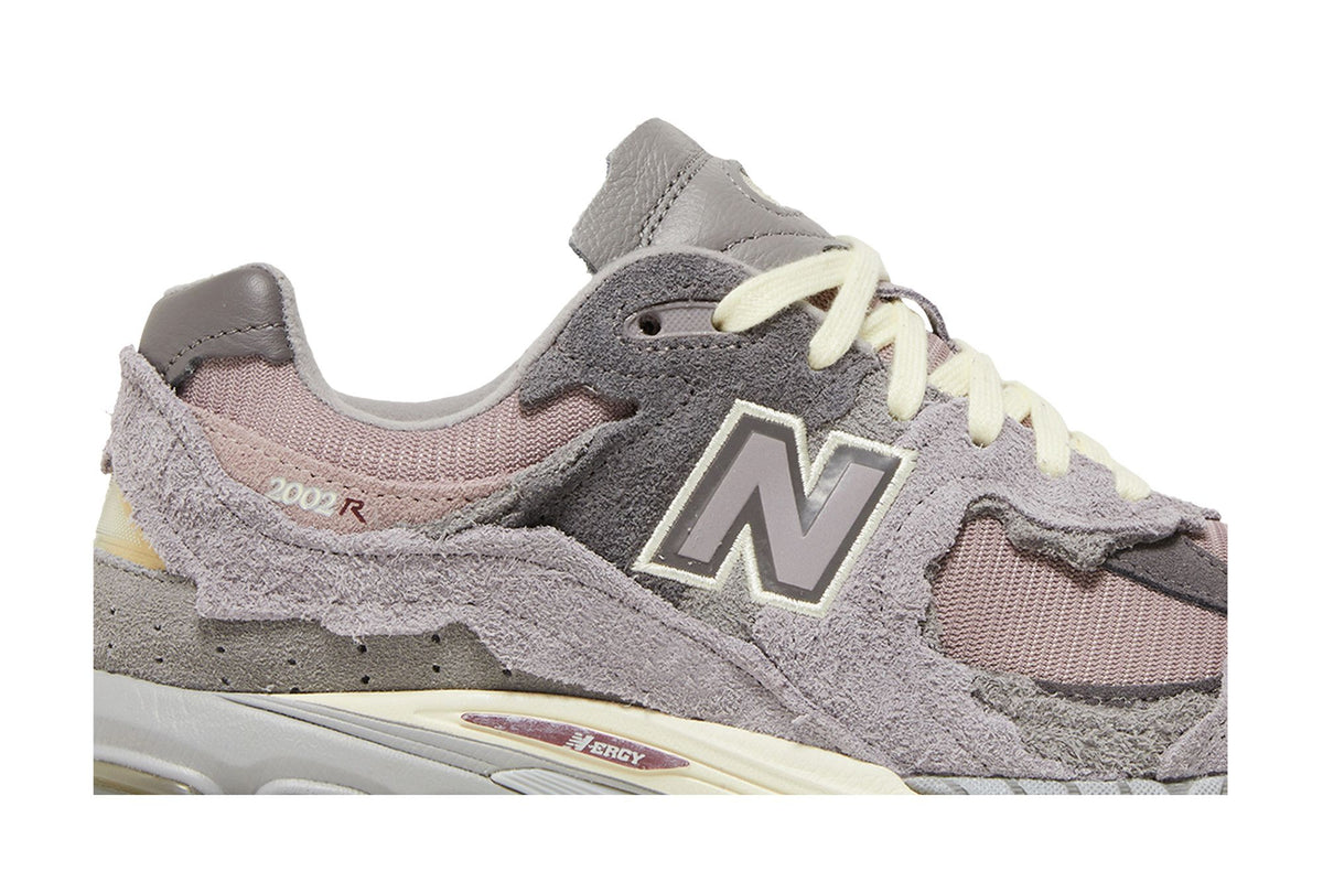 New Balance 2002R Protection Pack Lunar New Year Dusty Lilac sneaker afbeelding 2 - stylecode M2002RDY