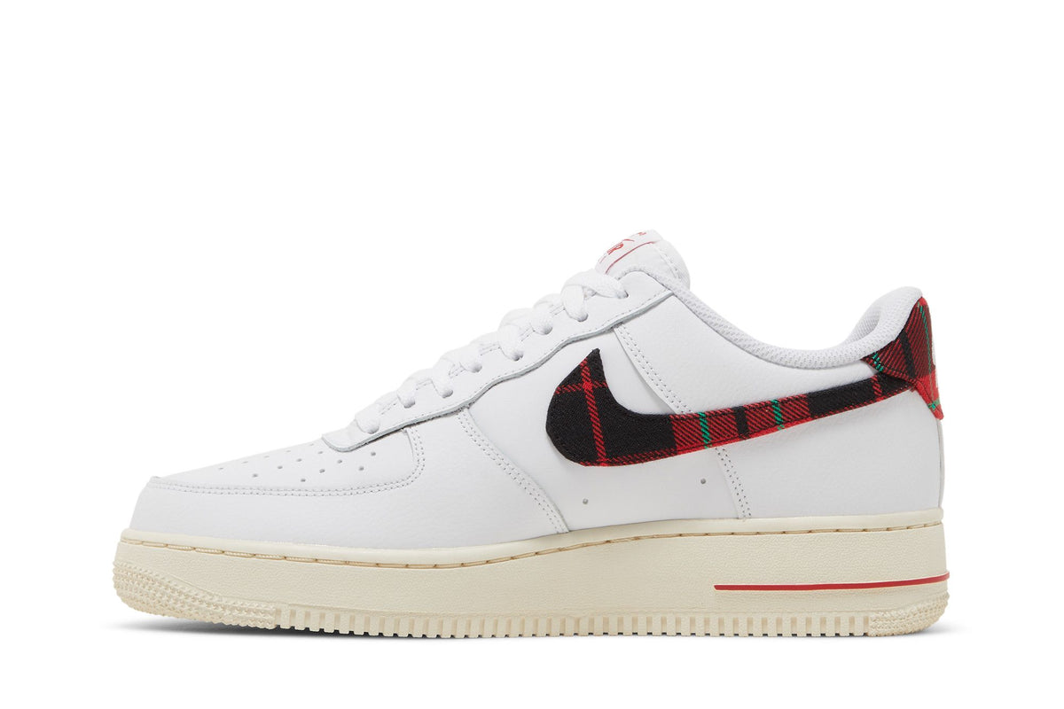 Nike Air Force 1 Low '07 LV8 Tartan Plaid White University Red sneaker afbeelding 3 - stylecode DV0789-100