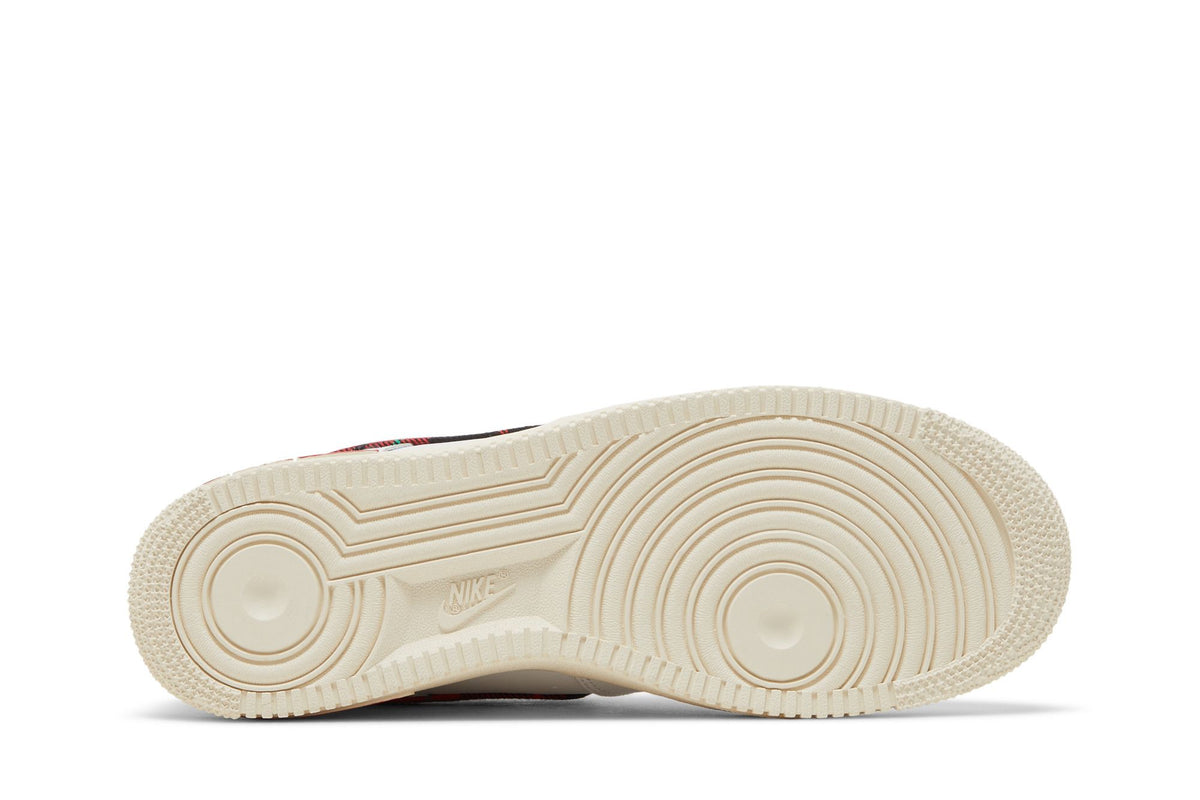 Nike Air Force 1 Low '07 LV8 Tartan Plaid White University Red sneaker afbeelding 4 - stylecode DV0789-100