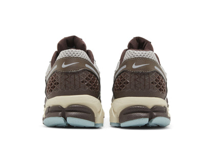 Nike Zoom Vomero 5 Earth Fossil (Women's) sneaker afbeelding 6 - stylecode FD9920-022